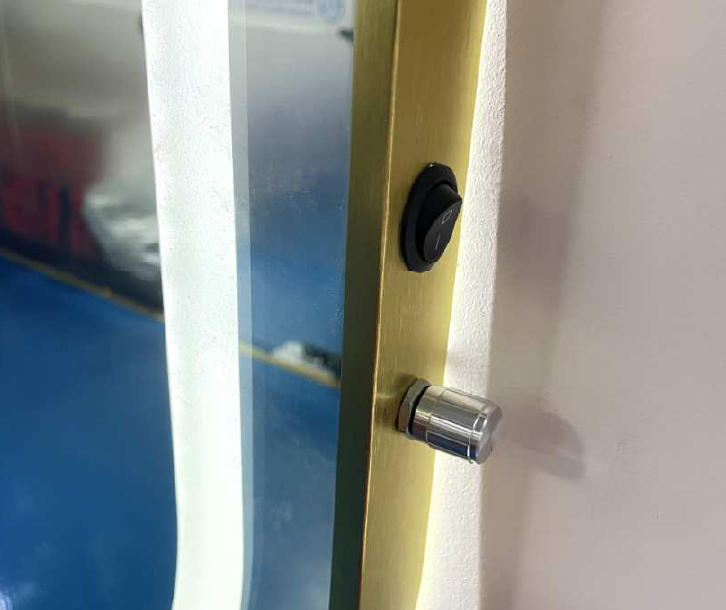 ZRY MT4AB1 case